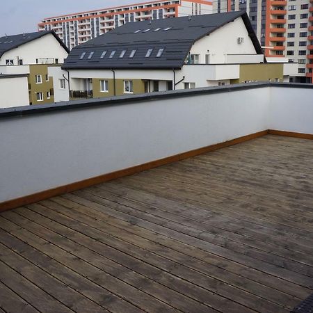 Апартаменты Leisure Apartmens Брашов Экстерьер фото