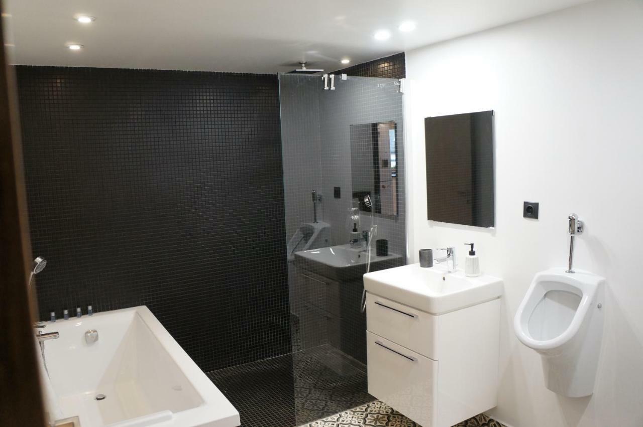 Апартаменты Leisure Apartmens Брашов Экстерьер фото